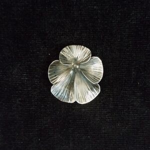 Vtg. Stuart Nye Pansy Flower Brooch
